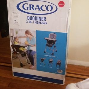 3 n 1 high chair new